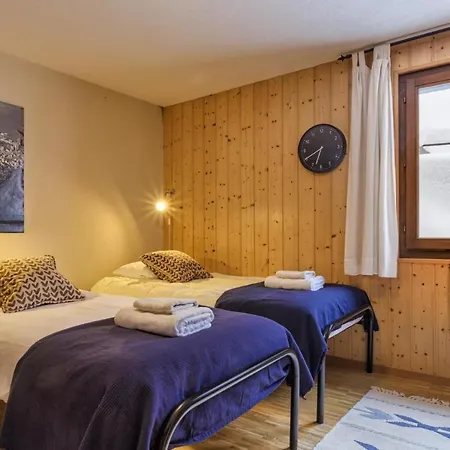 Alpstuga Les Jeunes - Swiss With Amazing Views 8pax Riddes