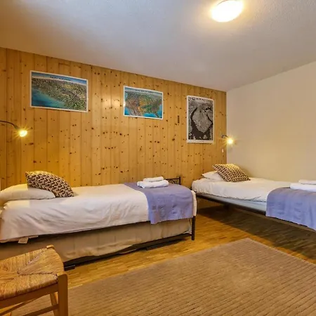 Alpstuga Les Jeunes - Swiss With Amazing Views 8pax Riddes